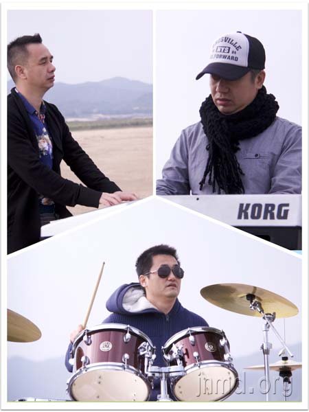 摇滚乐没有答案——三个酒吧歌手的信仰追寻之路