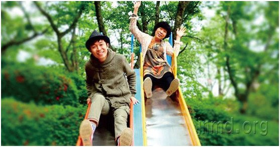 “新人”吴青峰——底色悲凉的歌颂者