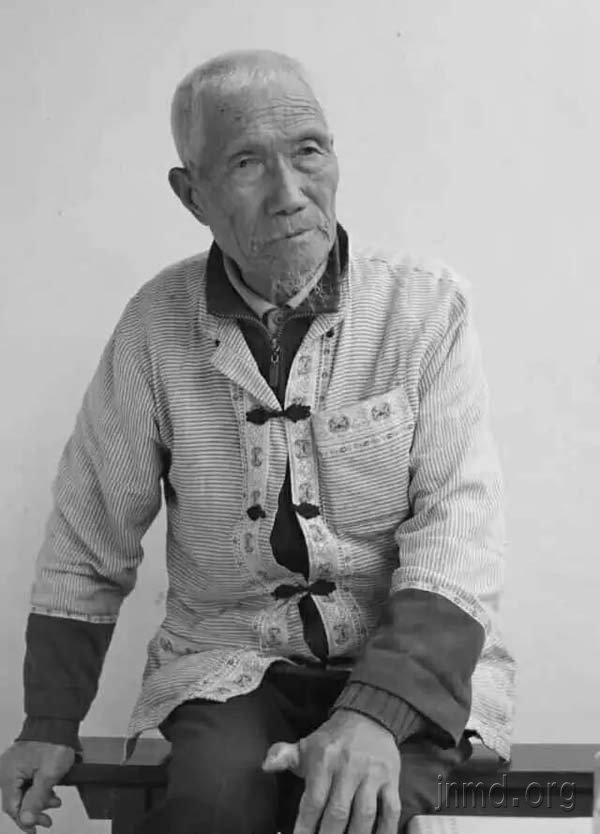 马可 牧师  85岁