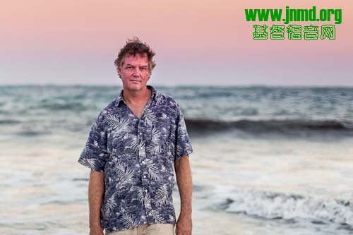 “我越研究科学，就越敬畏上帝。”