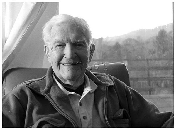 珍珠港袭击幸存者唐宁：12月7日，影响一生的时刻