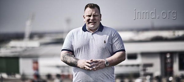 恶棍艾伦：我每天都捏一下自己，确认这不是个美梦