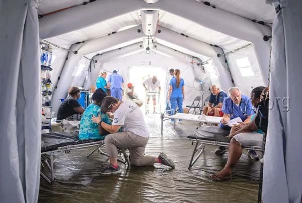 哈佛校长夫妇确诊，他的这个呼吁令人泪目！