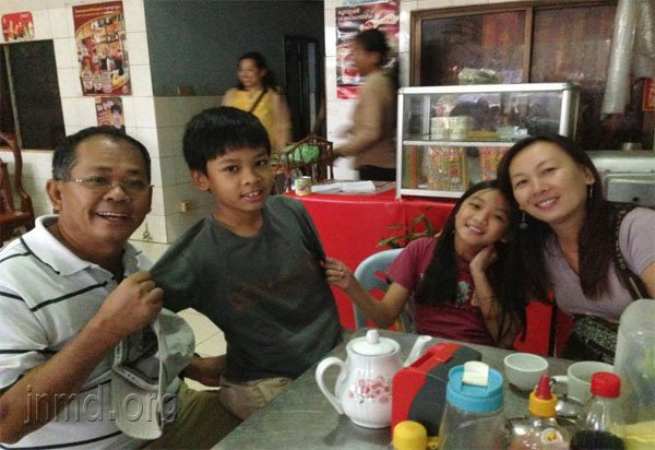 拉克沙的全家福