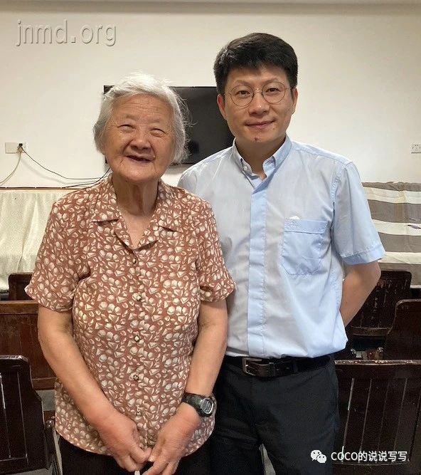 爱情的催化剂——陶医生的婚姻见证与智慧